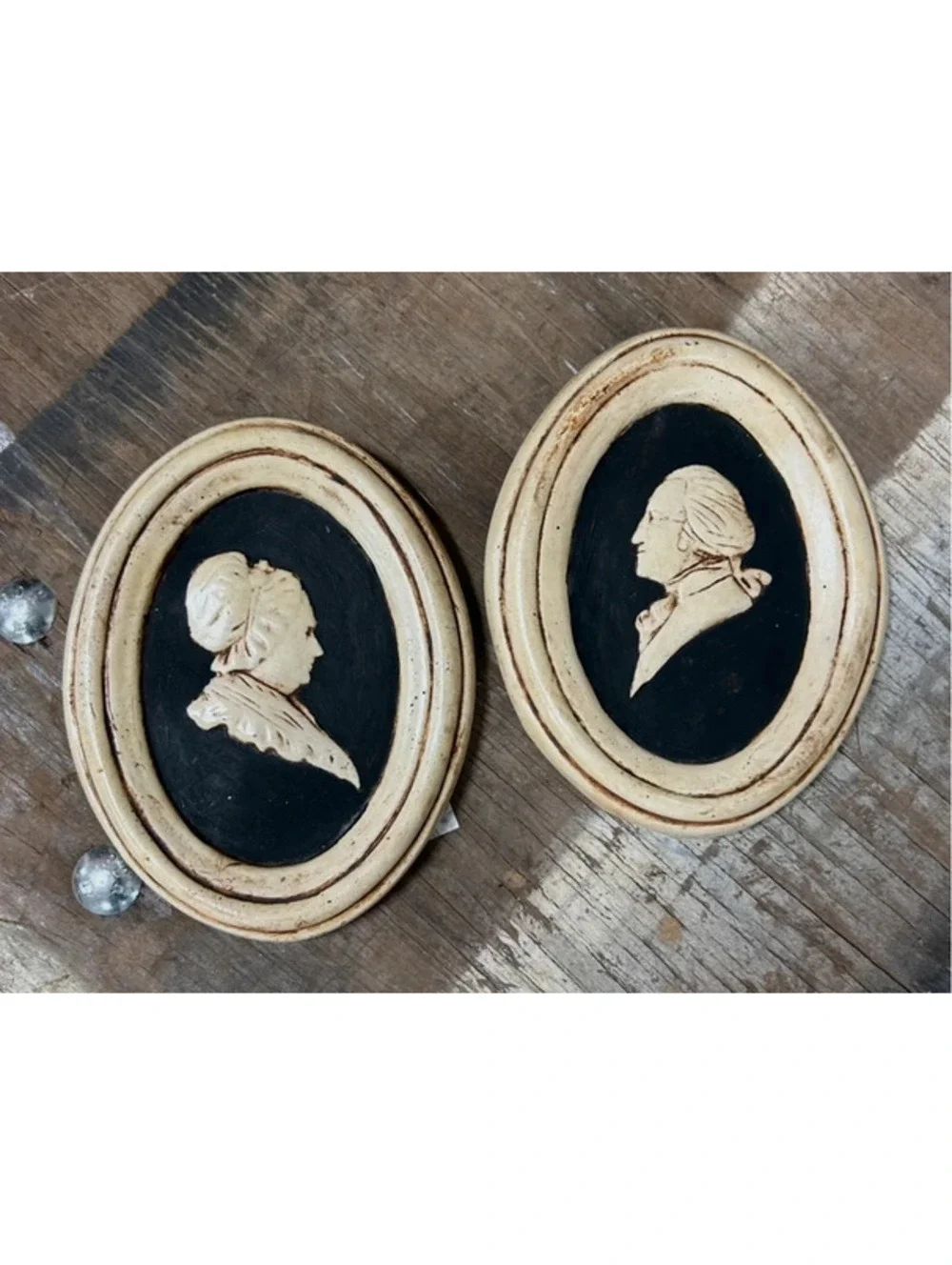 Martha & George cameo portraits